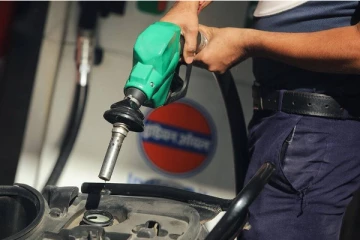 இலங்கையில் எரிபொருள் விலையில் மாற்றம்: வெளியானது அறிவிப்பு