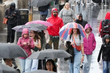 நெருங்கிவரும் எரின் புயல்... நான்கு நாட்களுக்கு இடியுடன் மழை: பிரித்தானியாவுக்கு வானிலை எச்சரிக்கை