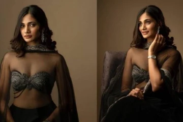 ரசிகர்களை கிறங்கடிக்கும் பிக் பாஸ் லாஸ்லியா லெஹங்காவில் அழகிய புகைப்படங்கள்