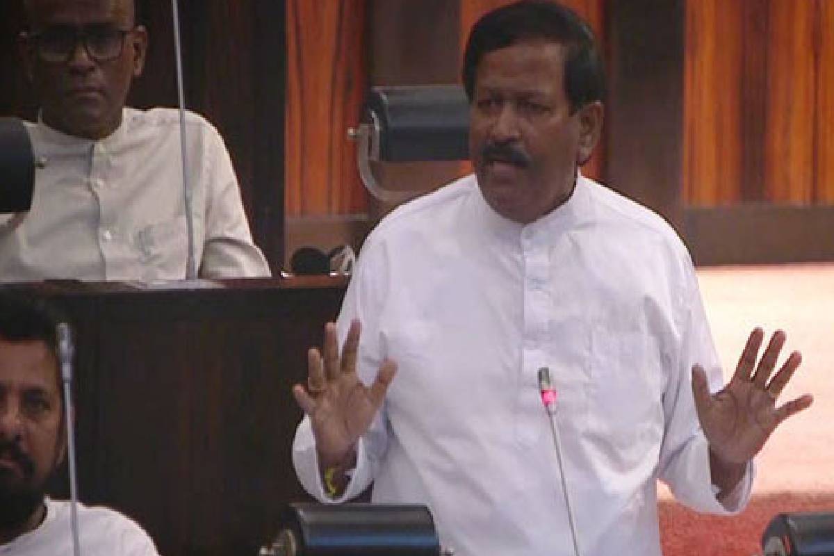 தொடரும் நினைவு நாள் அனுஷ்டிப்பு..! ஜனாதிபதி உடனடி நடவடிக்கை எடுக்க வேண்டும் - சன்ன ஜயசுமன | President Should Take Immediate Action Channa தொடரும் நினைவு நாள் அனுஷ்டிப்பு..! ஜனாதிபதி உடனடி நடவடிக்கை எடுக்க வேண்டும் - சன்ன ஜயசுமன | President Should Take Immediate Action Channa