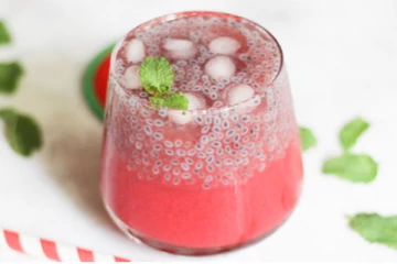 உடல் சூட்டை குறைக்கும் தர்பூசணி சப்ஜா ஜூஸ்