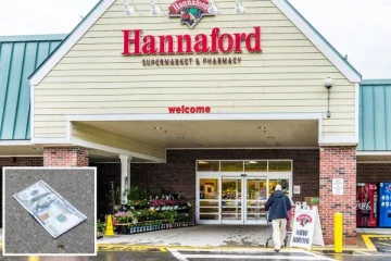 கடைக்கு வெளியே கிடந்த பை: திறந்து பார்த்த பெண் செய்த செயல்