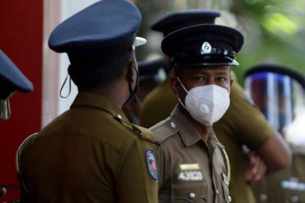 அக்குரேகொட இரட்டைக் கொலை சம்பவம் ; கைதான ராணுவ அதிகாரியின் திடுக்கிடும் தகவல் | Soldiers Arrested In The Akuregoda Double Murder