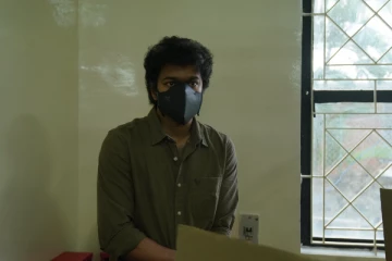 ஓட்டு போடாமல் அப்படியே நின்ற நடிகர் விஜய்! காரணம் என்ன தெரியுமா?