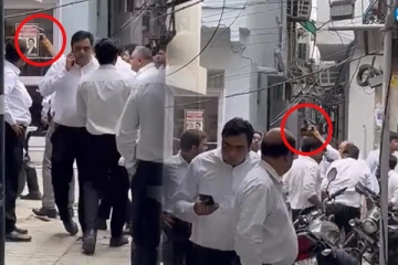 வழக்கறிஞர்கள் குழுக்களுக்கிடையில் துப்பாக்கிச்சூடு - டெல்லி நீதிமன்றத்திற்குள் பரபரப்பு!