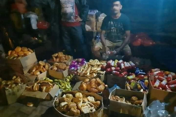 இலங்கையில் இடம்பெறும் போராட்டம் தொடர்பில் ஓர் நெகிழ்ச்சி பதிவு! | Sri Lanka Economic Crisis Galle Face Protest