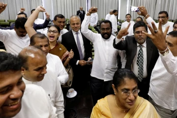 நாடாளுமன்றத்தில் ஆபத்தான நிலை