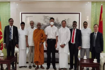 சீன தூதுவரிடம் முக்கிய கோரிக்கை விடுத்த சுயாதீன நாடாளுமன்ற உறுப்பினர்கள்!