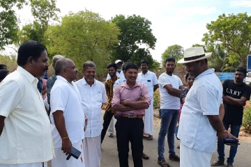 தையிட்டி காணி அளவீட்டுப்பணிகள் மக்கள் எதிர்ப்பு காரணமாக இடைநிறுத்தம் (Photos)