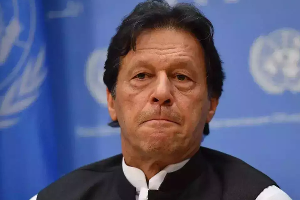பொலிஸாருக்கு பயந்து தலைமறைவான முன்னாள் பிரதமர்! | Pak Former Prime Minister Imran Khan Absconding