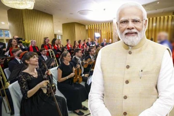 வந்தே மாதரம் பாடிய ஆஸ்திரிய கலைஞர்கள்: மோடி பதிவிட்டுள்ள நெகிழ்ச்சி பதிவு