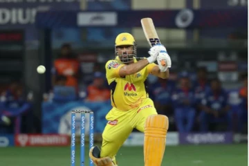 துபாய் ஆடுகளத்தில் தோனி  தடுமாறினாரா? :   விளக்கம் கொடுக்கும் பயிற்சியாளர் பிளெமிங்