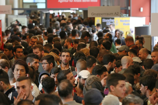 புலம்பெயர்ந்தோரை ஏற்க மறுக்கும் ஐரோப்பிய நாடுகள் | European Countries Refusing To Accept Migrants புலம்பெயர்ந்தோரை ஏற்க மறுக்கும் ஐரோப்பிய நாடுகள் | European Countries Refusing To Accept Migrants