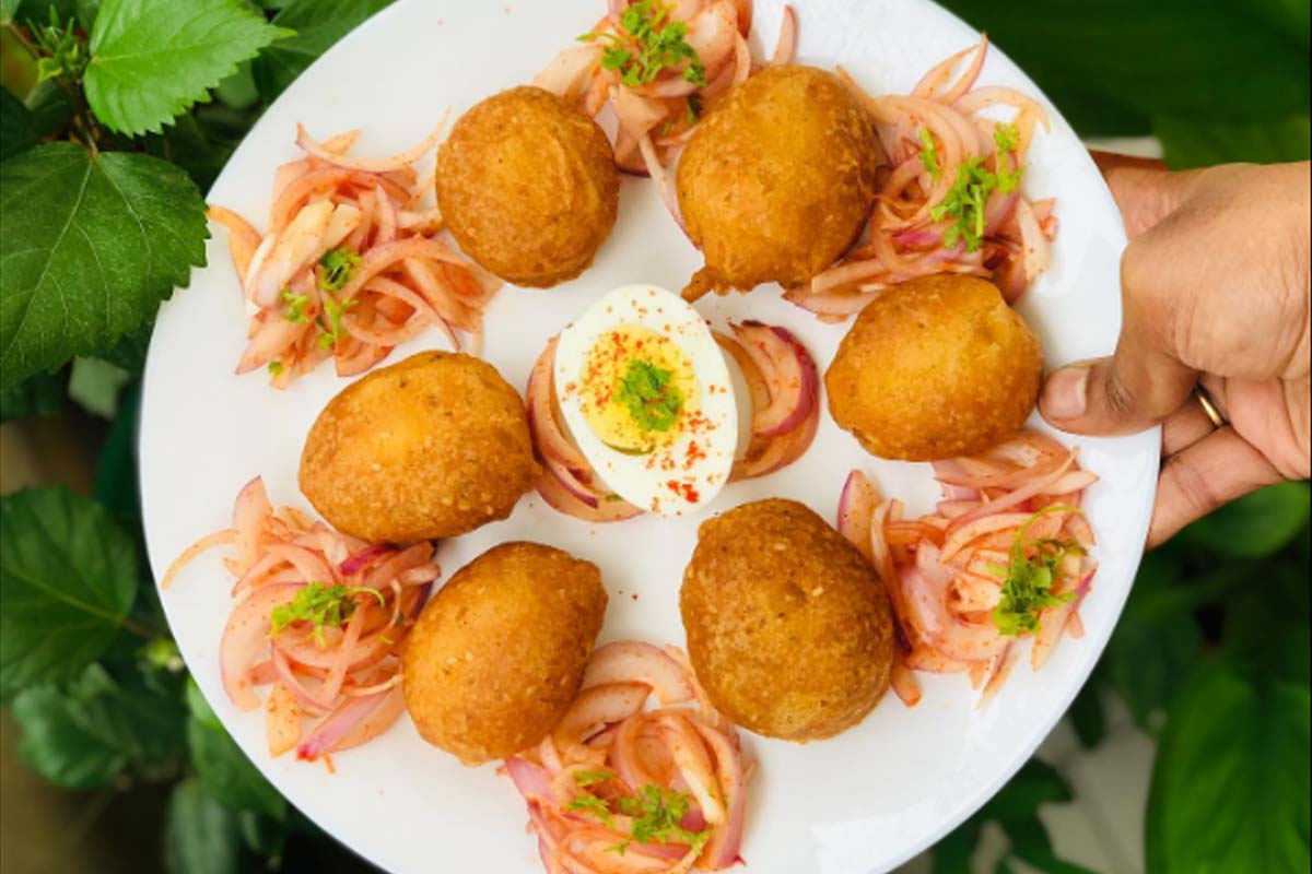 ஹோட்டல் ஸ்டைலில் சுவையான மசாலா முட்டை பஜ்ஜி! வெறும் 10 நிமிடம் போதும் | How To Make Masala Egg Bajji ஹோட்டல் ஸ்டைலில் சுவையான மசாலா முட்டை பஜ்ஜி! வெறும் 10 நிமிடம் போதும் | How To Make Masala Egg Bajji