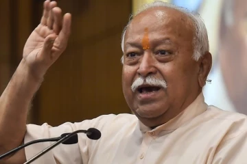 சாதிகளை உருவாக்கியது கடவுள் இல்லை; பூசாரிகள் - ஆர்எஸ்எஸ் தலைவர்