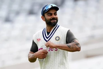 விராட்கோலி படைத்த புதிய சாதனை: ஆனால் கிரிக்கெட்டில் இல்லை! எதில் தெரியுமா