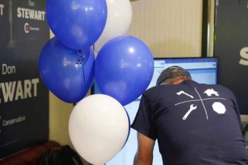 கனடிய இடைத் தேர்தலில் லிபரல் கட்சி தோல்வி