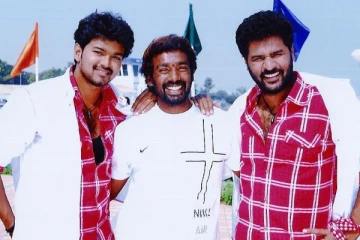 விஜய்யின் போக்கிரி படப்பிடிப்பில் எடுக்கப்பட்ட புகைப்படங்கள்.. பலரும் பார்த்திராத போட்டோஸ்