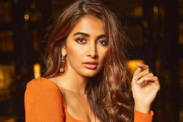 முன்னணி நடிகை பூஜா ஹெக்டேவின் உடன்பிறந்த தம்பியை பார்த்துள்ளீர்களா.. இருவரும் எடுத்துக்கொண்ட புகைப்படம்