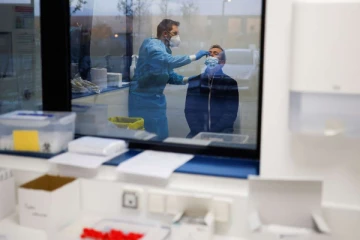 இந்தியாவில் நுழைந்தது ஒமைக்ரான்!