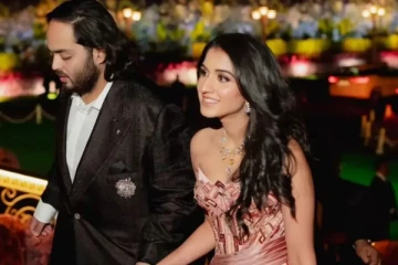 விரைவில் திருமணம் - 2 கோவிலுக்கு 5,00,00,000 அள்ளிக்கொடுத்த ஆனந்த் அம்பானி - பின்னணி இது தானா?