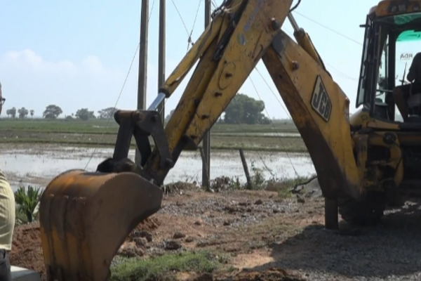 மட்டக்களப்பு மாவட்டத்தின் பல வீதிகள் மீண்டும் வழமைக்கு | Many Roads In Batticaloa District Return To Normal