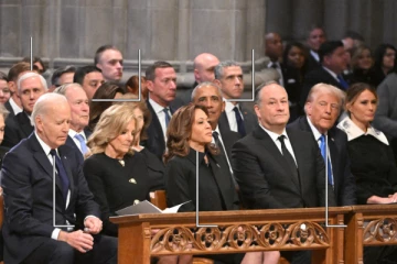 ஜிம்மி கார்ட்டருக்கு அஞ்சலி; டிரம்பை கண்டுகொள்ளாத கமலாஹாரிஸ்!