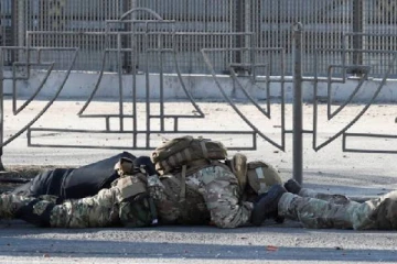 நீடிக்கும் போர்; உக்ரைனில் ராணுவ பயிற்சி மையமாக மாறிய   பார்க்கிங் பகுதிகள்!