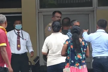 கொழும்பு பாடசாலை ஒன்றில் இடம்பெற்ற பெரும் சோகம்! இரு மாணவிகள் மரணம்