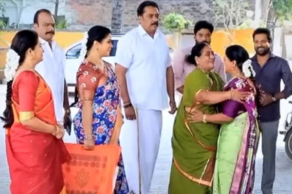 Pandian Stores 2: தங்கையின் வீட்டுக்கு விருந்திற்கு வந்த அண்ணன்கள்! உச்சக்கட்ட மகிழ்ச்சியில் கோமதி | Pandian Stores Brothers Visit Lunch Gomathy House Pandian Stores 2: தங்கையின் வீட்டுக்கு விருந்திற்கு வந்த அண்ணன்கள்! உச்சக்கட்ட மகிழ்ச்சியில் கோமதி | Pandian Stores Brothers Visit Lunch Gomathy House