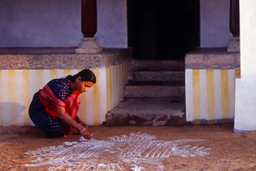 வீட்டில் முக்கியமாக கடைபிடிக்க வேண்டிய ஆன்மீக குறிப்புகள்