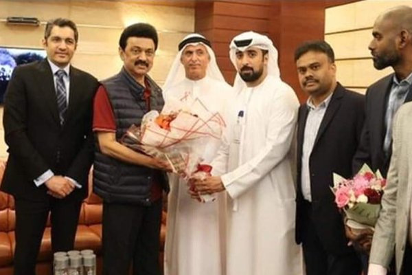 துபாய் சென்றடைந்தார் முதலமைச்சர் மு.க.ஸ்டாலின் - BMW காரில் உற்சாக பயணம்..! | Dubai Expo Cm Mk Stalin Reached Dubai