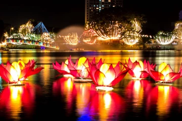 கடும் பொருளாதார நெருக்கடி காரணமாக வெசாக் அலங்காரங்களுக்கு தட்டுப்பாடு