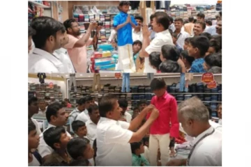 தீபாவளி பண்டிகை - 211 ஆதரவற்ற குழந்தைகளுக்கு புத்தாடைகளை வாங்கி கொடுத்த எம்.எல்.ஏ...!