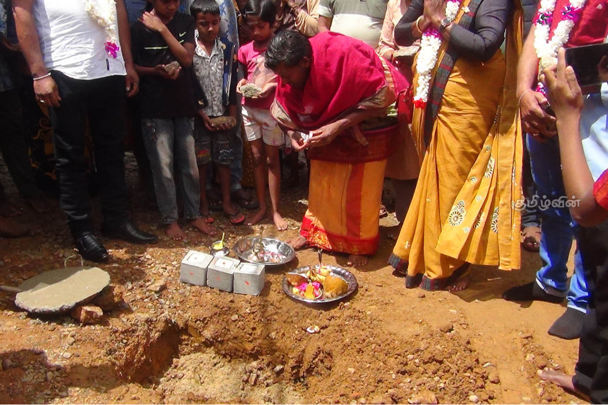 40 இலட்சம் செலவில் பாதை புனரமைப்பு பணி நிறைவு - பொதுமக்கள் நெகிழ்ச்சி | Kotagala Errington Colony Main Road Reconstruction 40 இலட்சம் செலவில் பாதை புனரமைப்பு பணி நிறைவு - பொதுமக்கள் நெகிழ்ச்சி | Kotagala Errington Colony Main Road Reconstruction