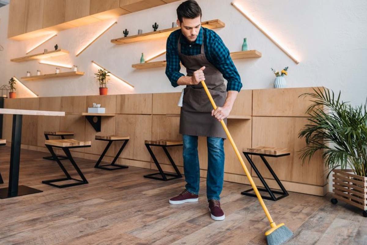 குப்பை தொட்டி வீட்டில் இந்த திசையில் இருக்கின்றதா? பணக்கஷ்டம் அடுத்தடுத்து வருமாம் | Vastu Tips Which Place Keep Dustbin At Home குப்பை தொட்டி வீட்டில் இந்த திசையில் இருக்கின்றதா? பணக்கஷ்டம் அடுத்தடுத்து வருமாம் | Vastu Tips Which Place Keep Dustbin At Home