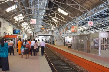 புகையிரத கொத்தணி உருவாகும் அபாயம்!