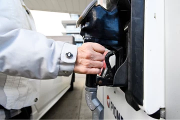 கனடாவில் புதிய உச்சத்தை தொடும் டீசல் விலை