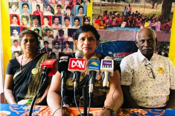 பெண்களது உரிமைகளை வழங்காத ஆட்சியாளர்கள்! நாகேந்திரன் ஆஷா