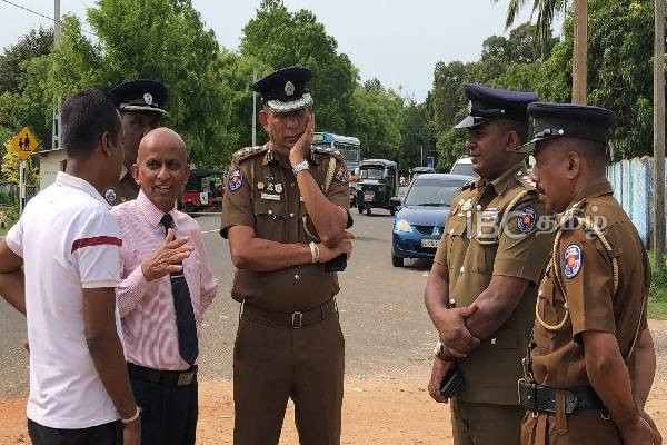 தொடரும் போராட்டம் - களத்திற்கு வந்த அரச அதிபர் ; புத்தர் சிலை பிரதிஸ்டை நிகழ்வில் மாற்றம்! | Protest In Trincomalee Buddha Statue Consecrate