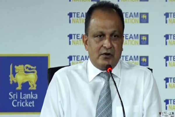 சிறிலங்கா கிரிக்கெட் அணி வீரரின் ஓய்வு முடிவு ஏற்பு..! | Slc Accepts Hasarangas Test Retirement