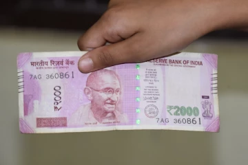 தமிழக அரசின் ரூ.2,000 உதவித்தொகை.., யாருக்கெல்லாம் கிடைக்கும் தெரியுமா?