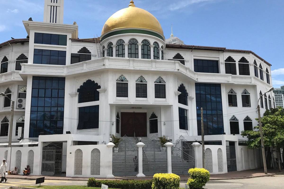 புனித தலைப்பிறை தென்படவில்லை..! ரமழான் பெருநாளுக்கான திகதி அறிவிப்பு | Eid Mubarak 2026