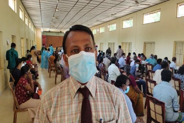 கோவிட் தடுப்பூசிகள் ஏற்றும் பணிகள் கிளிநொச்சியில் ஆரம்பம் - பிராந்திய சுகாதார வைத்திய அதிகாரி