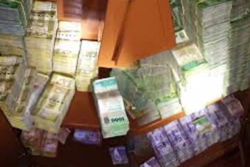 නඩු භාණ්ඩයක් ලෙස තිබූ රුපියල් ලක්ෂ 26 ක් අතුරුදන්.