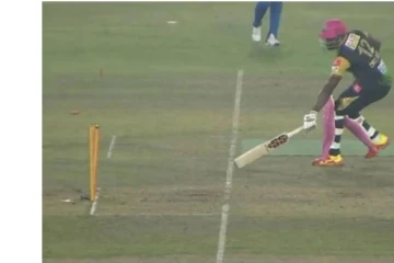 கிரிக்கெட் வரலாற்றிலேயே இப்படியொரு ரன் அவுட்டை பார்த்திருக்கவே மாட்டீங்க! வைரல் வீடியோ