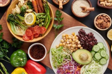 உணவு உண்ணும் முறையை முறைப்படுத்தினாலே 1 மாதத்தில் 10 கிலோ வரை எடையை குறைக்கலாம்.