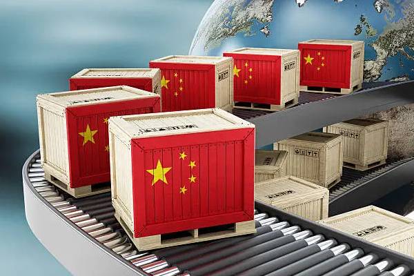 சர்வதேச நாடுகளை பின்தள்ளி சாதணை படைத்த சீனா: வியப்பில் உலக நாடுகள் | China Tops World Record 1 Trillion Export Surplus சர்வதேச நாடுகளை பின்தள்ளி சாதணை படைத்த சீனா: வியப்பில் உலக நாடுகள் | China Tops World Record 1 Trillion Export Surplus