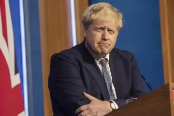 பிரித்தானிய  பிரதமர் போரிஸ் பதவி விலகுமாறு கோரிக்கை!