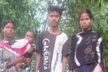 இருவரையும் என்னால் விட முடியாது! ஒரே நேரத்தில் இரண்டு பெண்களை மணந்த இளைஞன்